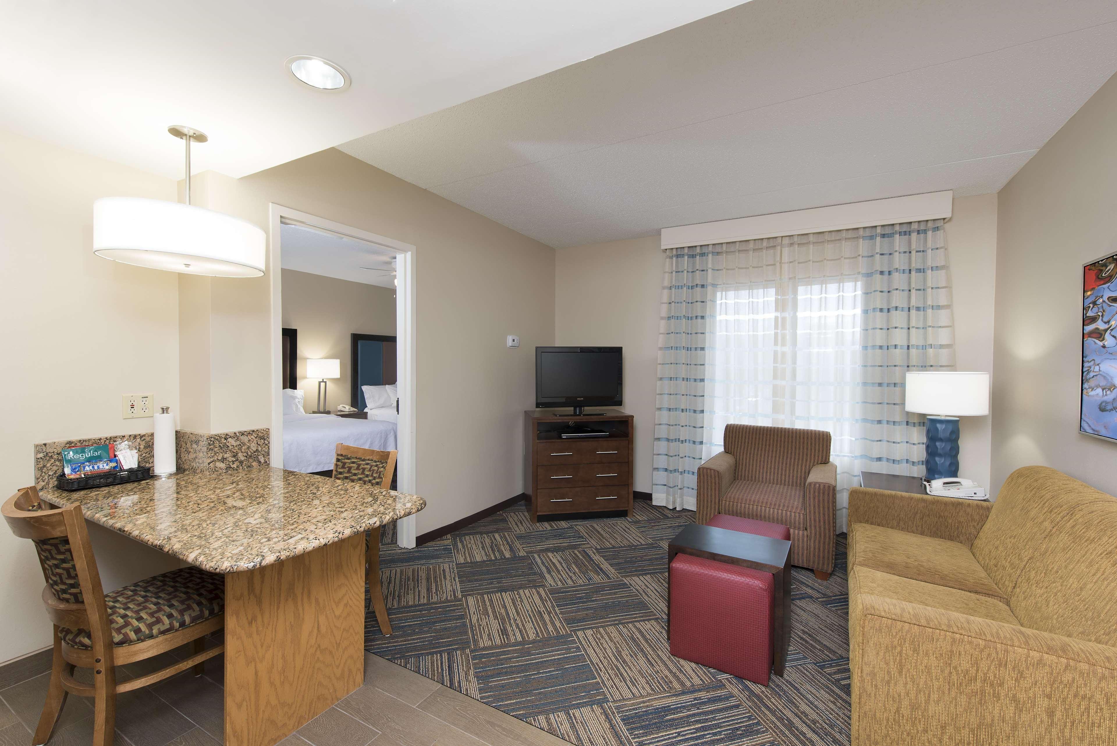 Homewood Suites Columbus - Airport Екстер'єр фото