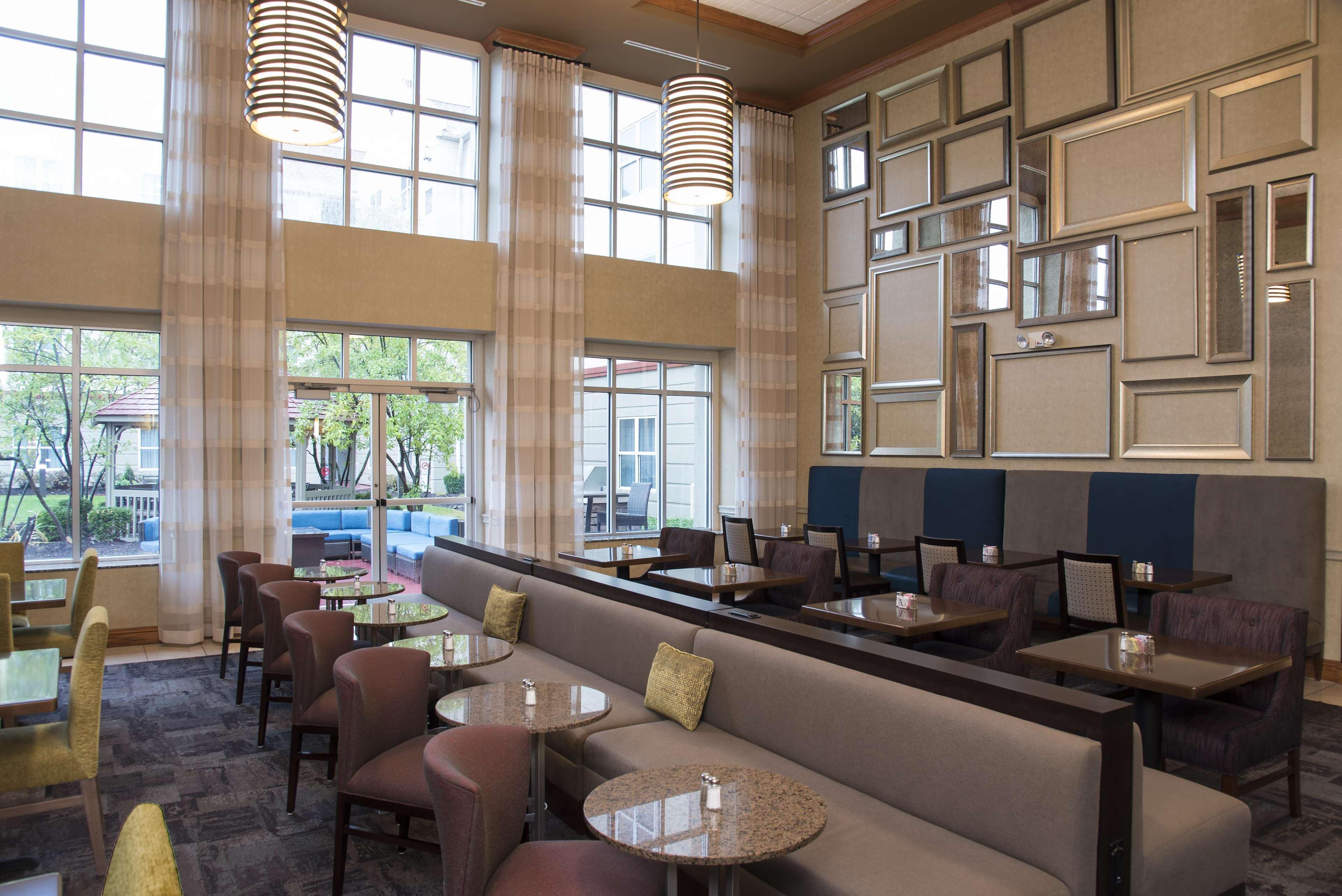 Homewood Suites Columbus - Airport Екстер'єр фото