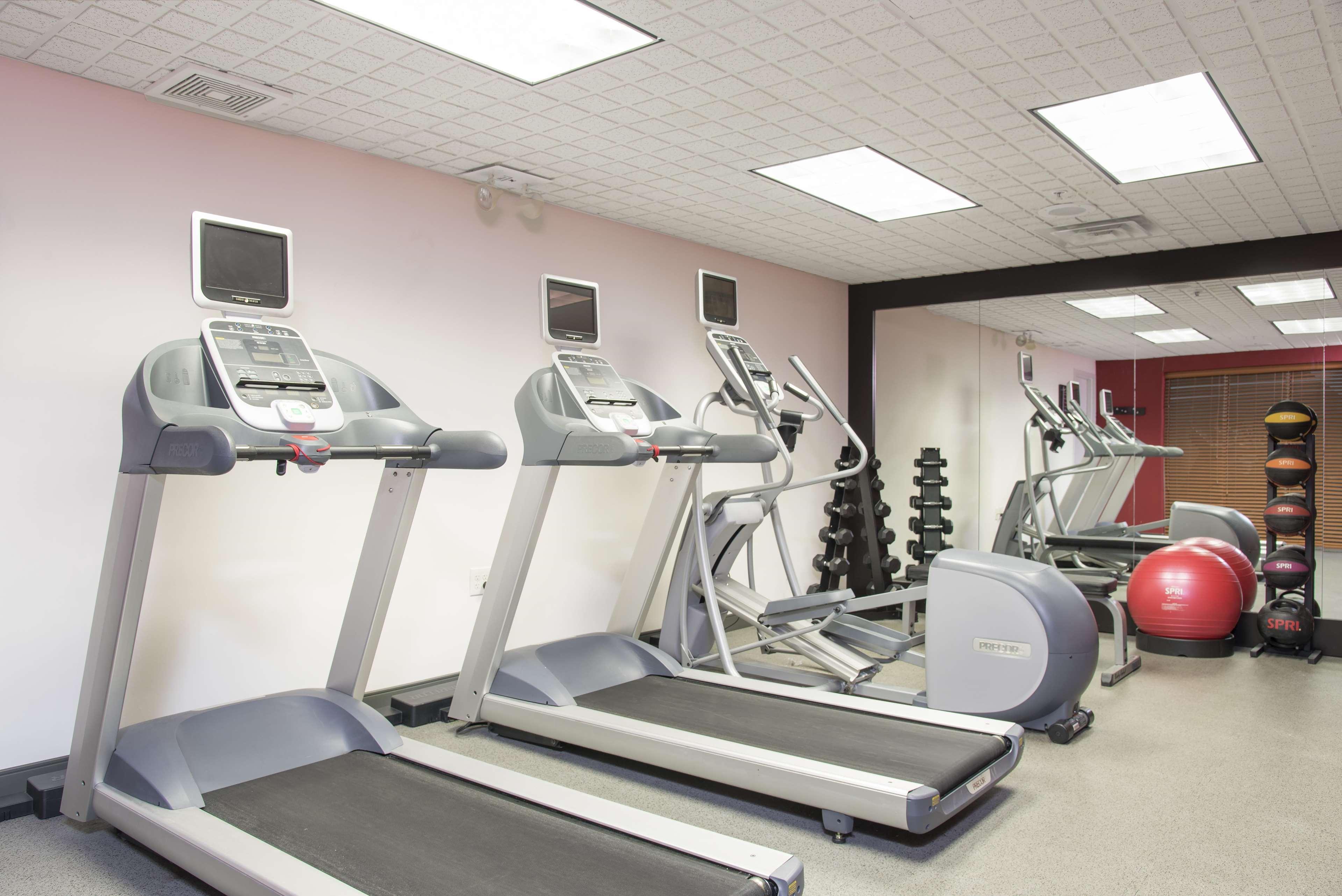 Homewood Suites Columbus - Airport Екстер'єр фото