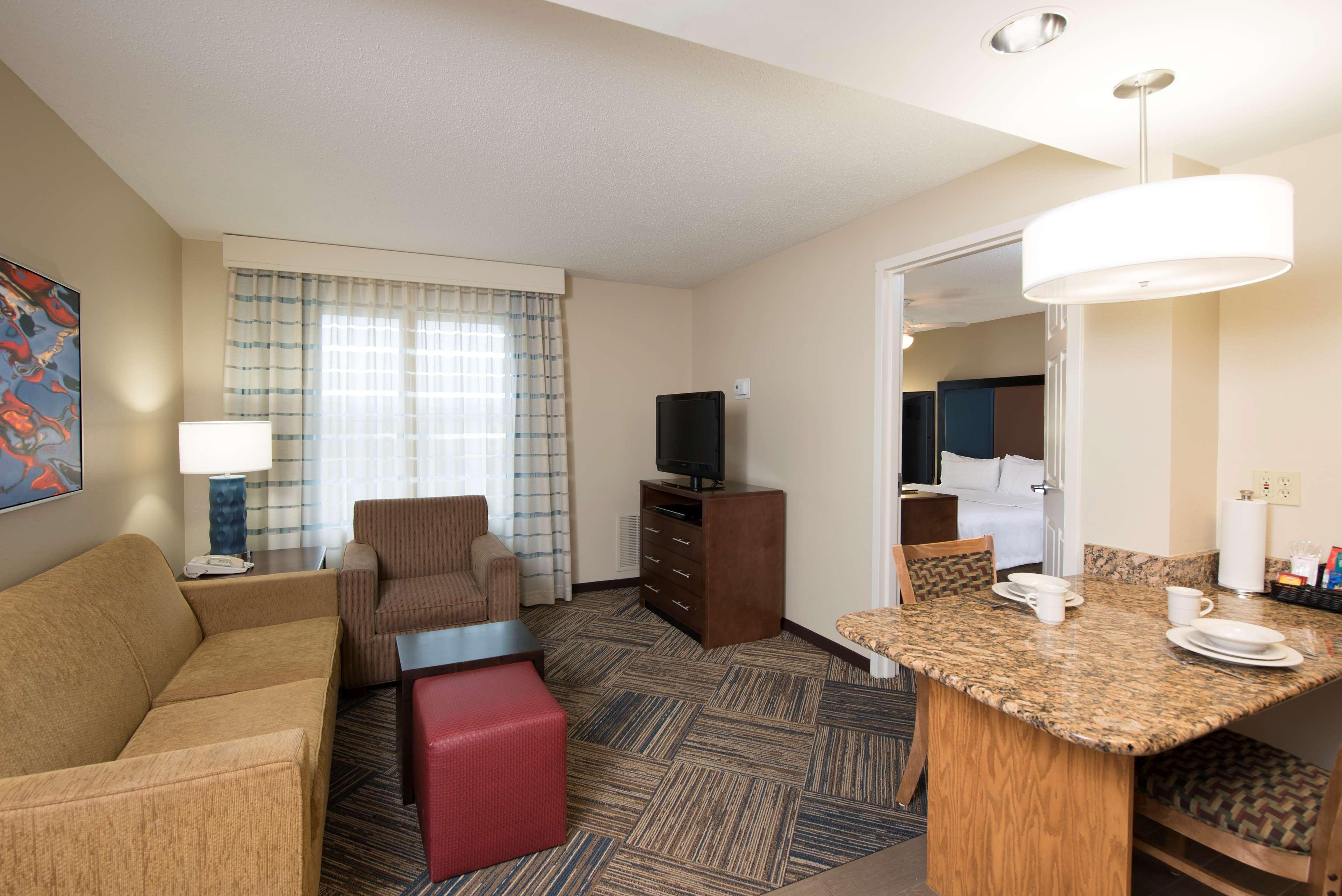 Homewood Suites Columbus - Airport Екстер'єр фото