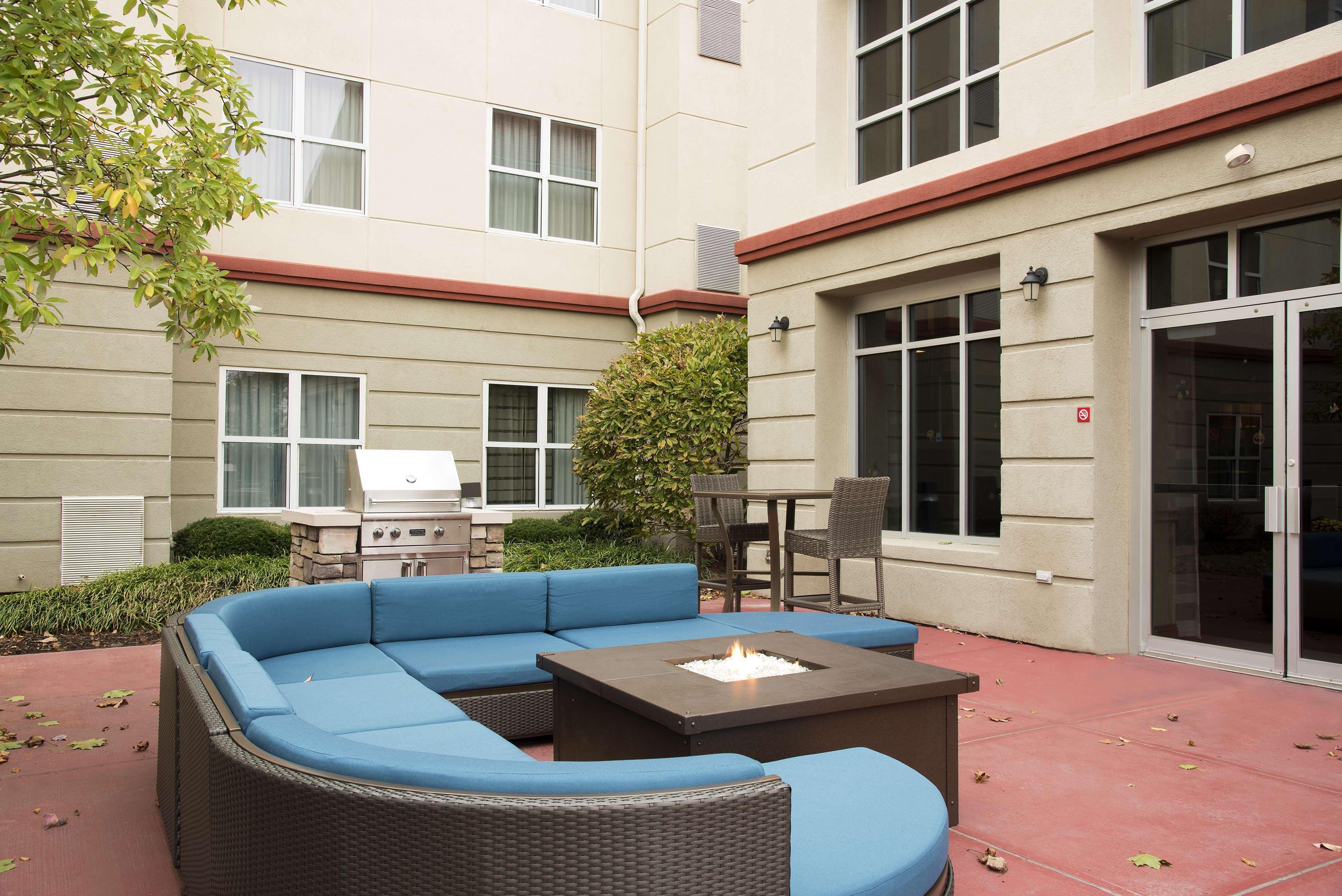 Homewood Suites Columbus - Airport Екстер'єр фото