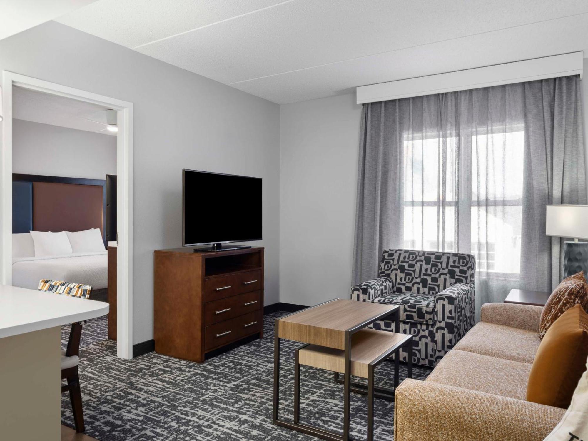 Homewood Suites Columbus - Airport Екстер'єр фото