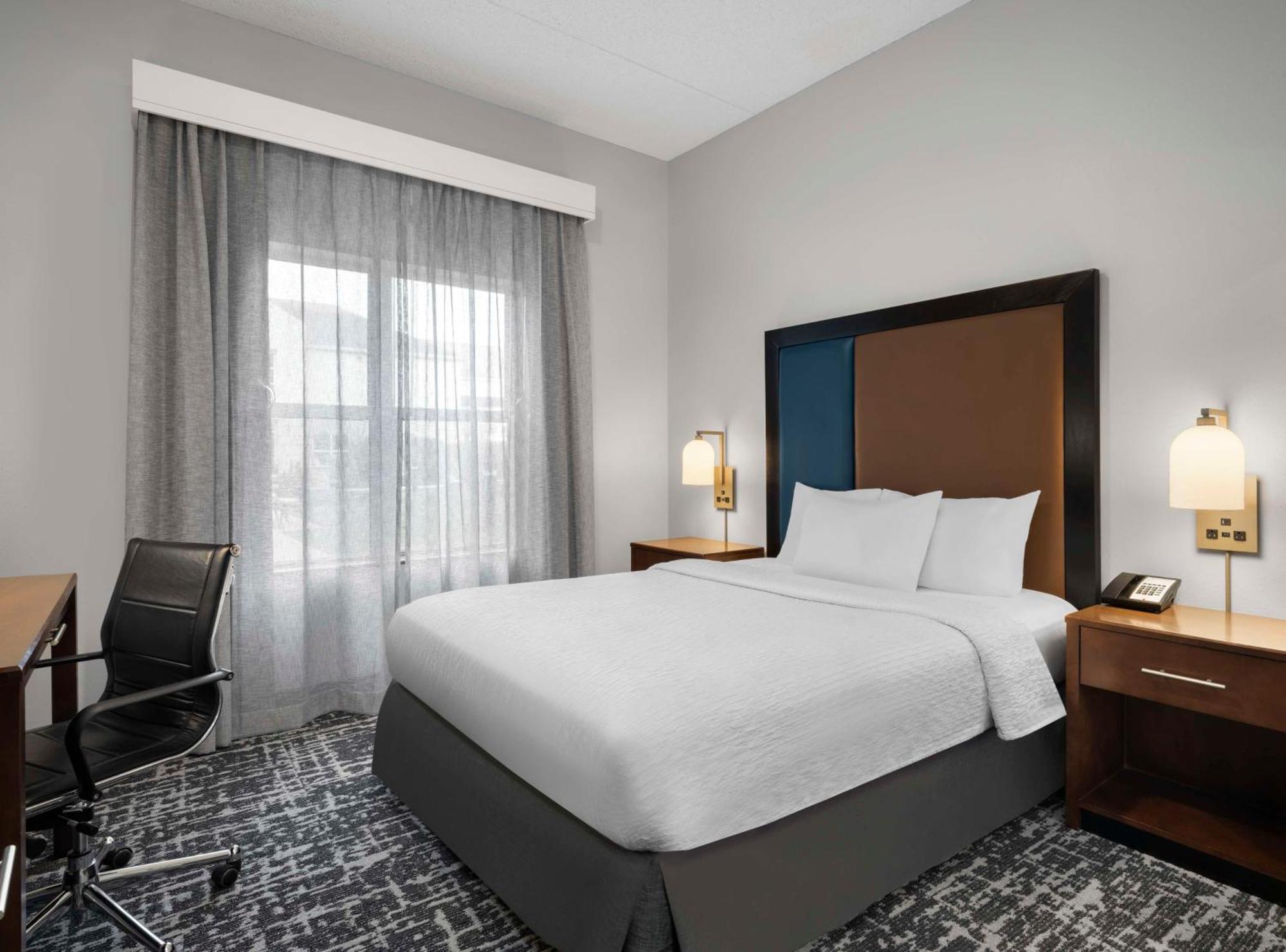 Homewood Suites Columbus - Airport Екстер'єр фото